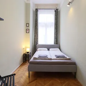  Appartamento Joseph Boulevard - 3bdr, 2bath, 8ppl