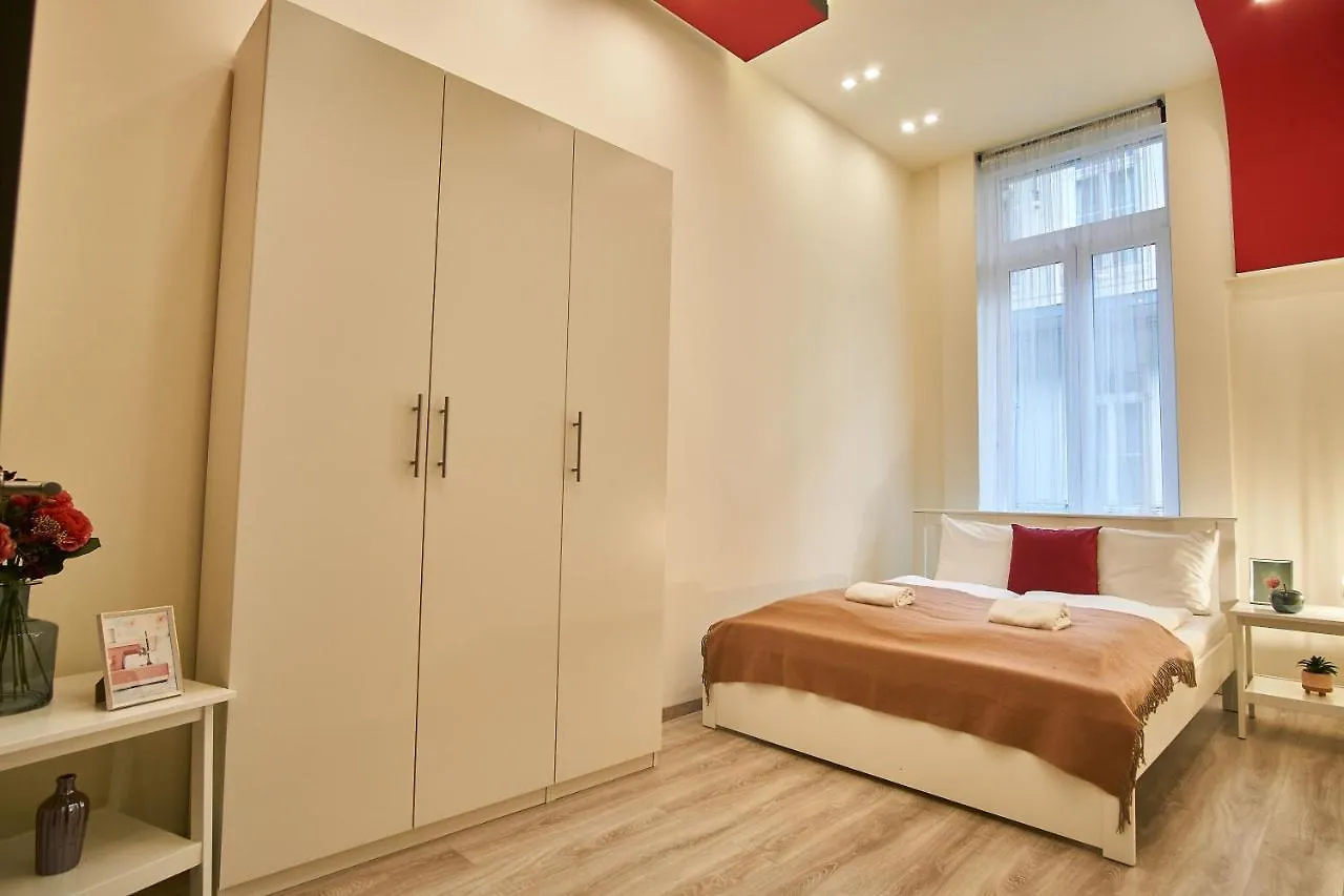 Apartment F4 Design Apartment- Budapest Hungary